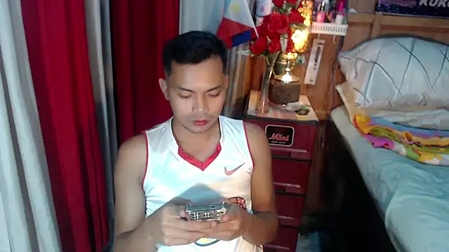 Snapshot of Asianboybig1_Daniel chatting on 10-24-25, 09:49 Asianboybig1 Daniel online show from 10-24-25, 09:49