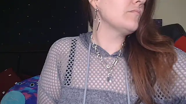 Snapshot of ToxicLilly chatting on 11-21-25, 10:36 ToxicLilly online show from 11-21-25, 10:36