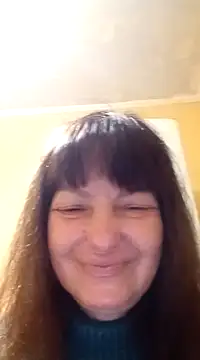 Snapshot of TiAmorre chatting on 12-12-24, 03:54 TiAmorre online show from 12-12-24, 03:54