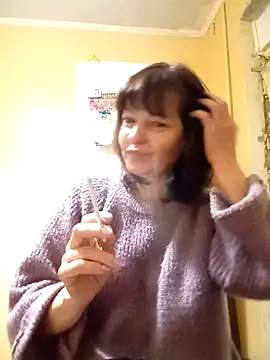 Snapshot of TiAmorre chatting on 02-16-25, 05:37 TiAmorre online show from 02-16-25, 05:37