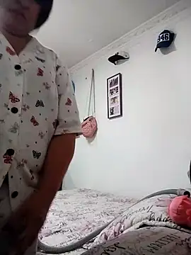 Keyla01  online show from 10-17-25, 01:46