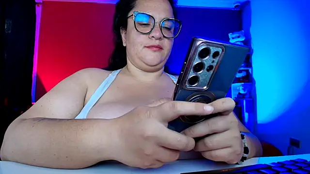 lulubigtitts1 online show from 09-16-25, 07:04