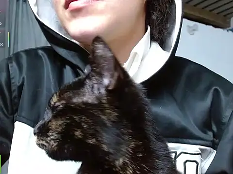 Olivia Bright online show from 02-11-26, 11:32