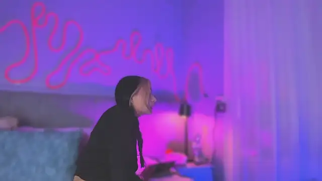 Sofly s online show from 03-03-26, 12:00