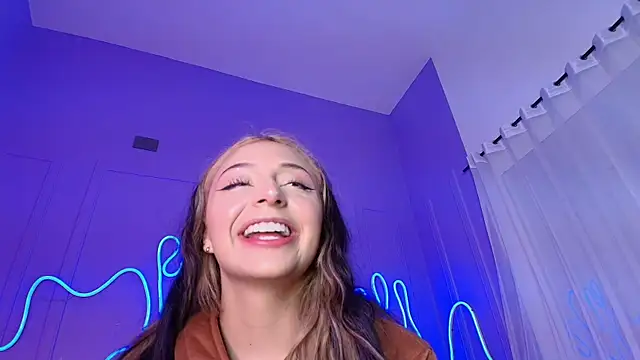 Sofly s online show from 03-07-26, 09:17