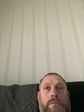 Snapshot of GHsveter chatting on 03-23-26, 09:35 GHsveter online show from 03-23-26, 09:35