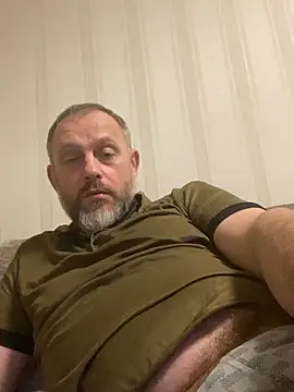 Snapshot of GHsveter chatting on 04-04-26, 09:45 GHsveter online show from 04-04-26, 09:45