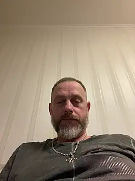 Snapshot of GHsveter chatting on 04-10-26, 10:03 GHsveter online show from 04-10-26, 10:03