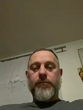 Snapshot of GHsveter chatting on 04-14-26, 09:21 GHsveter online show from 04-14-26, 09:21