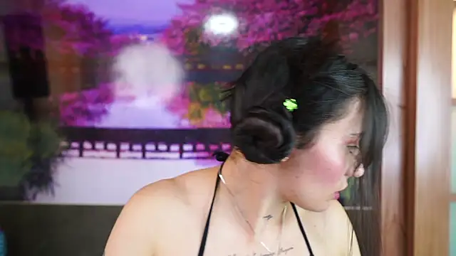 miss sharlotte18 online show from 12-05-25, 06:04