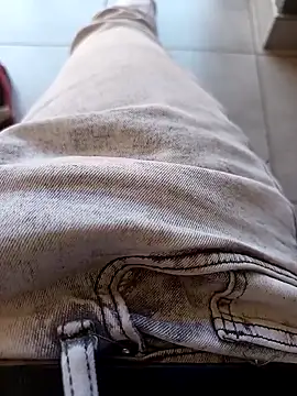 chef-dudi012 online show from 10-10-25, 10:14