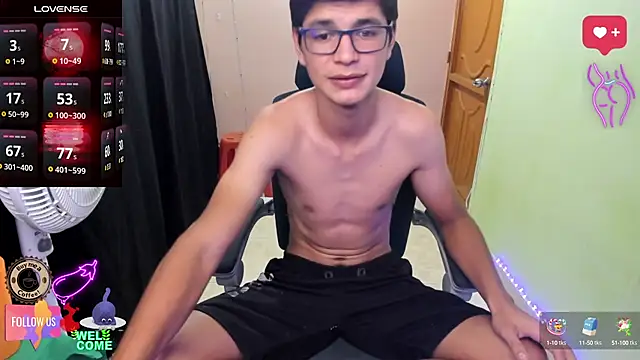 GoldenProject online show from 10-21-25, 02:45