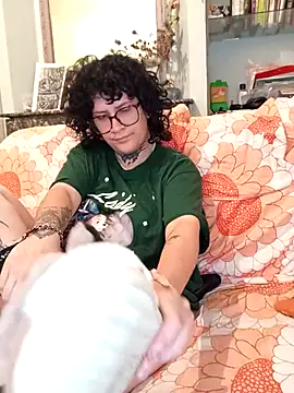 callmelouve online show from 10-19-25, 09:37