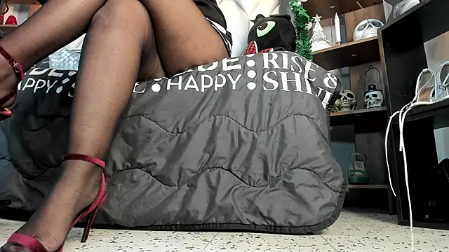 MirandaHaguen online show from 01-11-25, 09:57