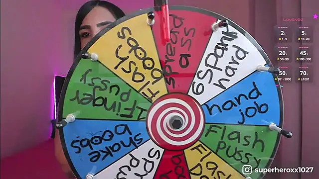 Snapshot of superheroxx chatting on 03-20-25, 12:51 superheroxx online show from 03-20-25, 12:51