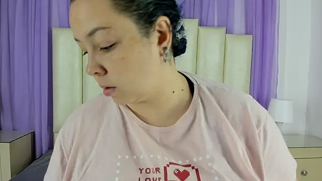 mollieblue69 online show from 12-12-24, 12:01