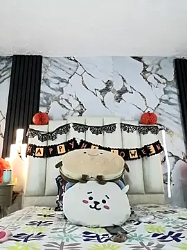 mollieblue69 online show from 10-24-25, 01:07