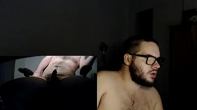 Snapshot of fck_boy123 chatting on 03-18-25, 05:20 fck boy123 online show from 03-18-25, 05:20