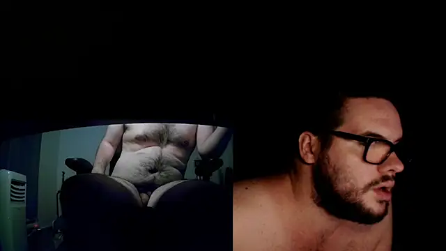 Snapshot of fck_boy123 chatting on 10-17-25, 02:59 fck boy123 online show from 10-17-25, 02:59