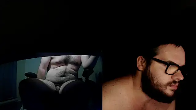 Snapshot of fck_boy123 chatting on 11-18-25, 04:06 fck boy123 online show from 11-18-25, 04:06