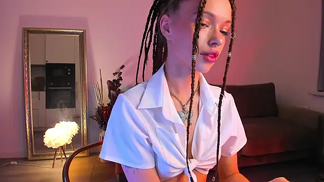 Snapshot of Kossie_ chatting on 01-19-25, 02:06 Kossie online show from 01-19-25, 02:06
