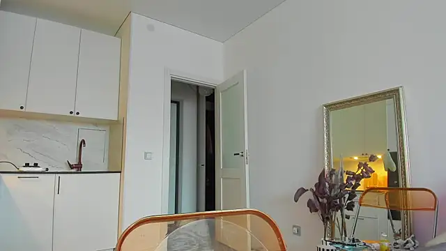 Snapshot of Kossie_ chatting on 02-06-25, 11:54 Kossie online show from 02-06-25, 11:54