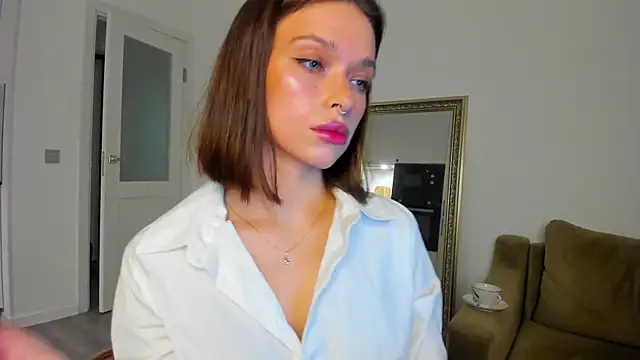 Snapshot of Kossie_ chatting on 10-24-25, 09:55 Kossie online show from 10-24-25, 09:55