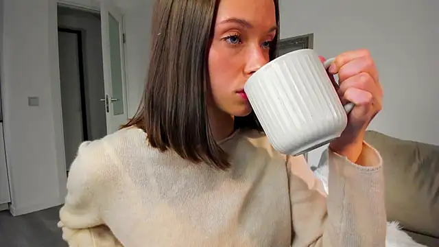 Snapshot of Kossie_ chatting on 11-28-25, 11:29 Kossie online show from 11-28-25, 11:29