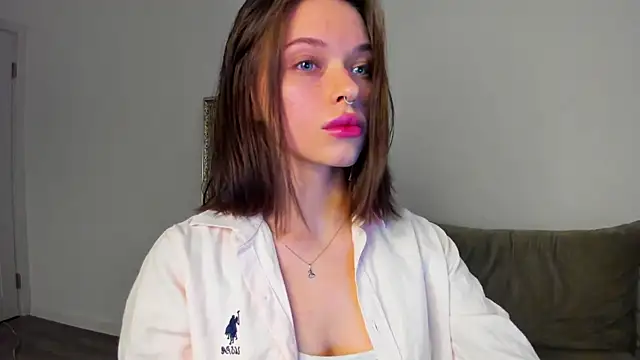 Snapshot of Kossie_ chatting on 11-30-25, 11:42 Kossie online show from 11-30-25, 11:42