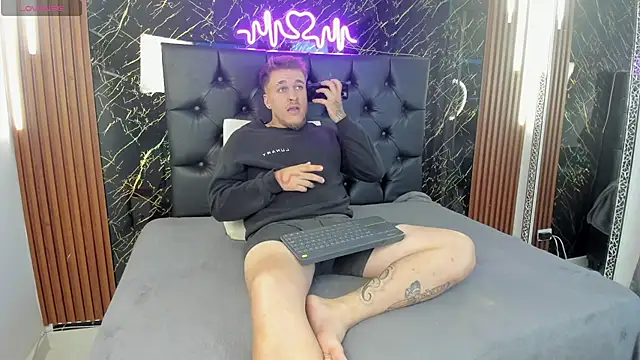 keane lee online show from 10-27-25, 12:09