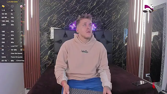 keane lee online show from 10-28-25, 12:09