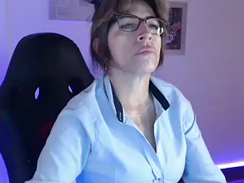 Chayla Ruiz online show from 01-23-25, 04:15