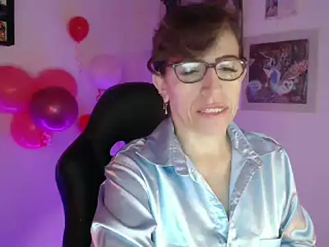 Chayla Ruiz online show from 02-16-25, 12:10