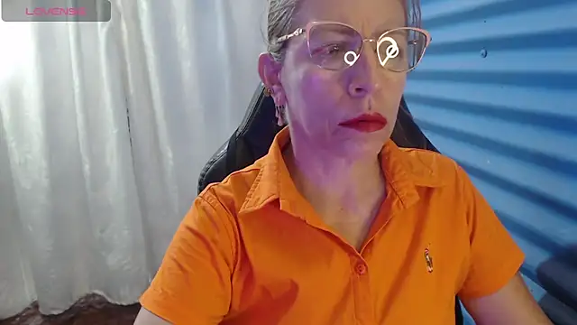 Chayla Ruiz online show from 04-09-26, 02:11