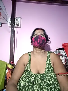 parioo7 online show from 10-15-25, 03:45