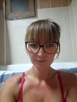 MissMialicious online show from 03-10-25, 07:18