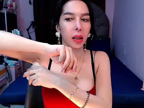 TSDESIREcindy29 online show from 10-20-25, 08:15