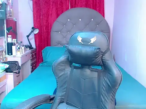 TSDESIREcindy29 online show from 01-16-26, 09:13