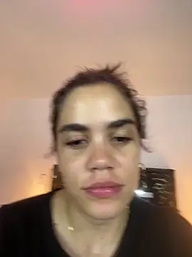 Snapshot of April_Cutee chatting on 09-27-25, 07:30 April Cutee online show from 09-27-25, 07:30