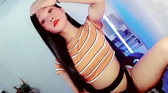 Snapshot of amomentoflust69 chatting on 01-31-25, 04:14 amomentoflust69 online show from 01-31-25, 04:14