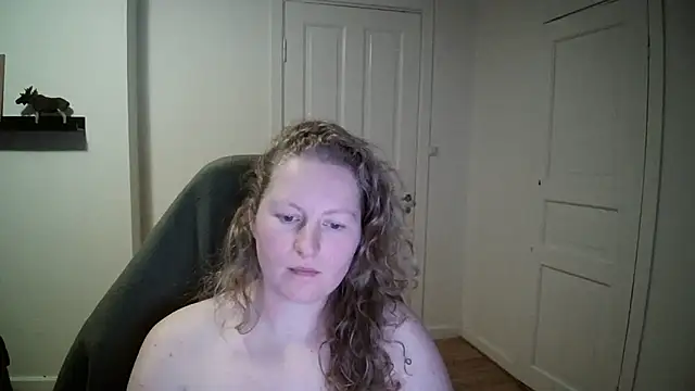 Snapshot of Girlnina-1995 chatting on 12-05-24, 07:38 Girlnina-1995 online show from 12-05-24, 07:38