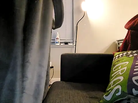 Snapshot of theone11169 chatting on 02-08-26, 03:43 theone11169 online show from 02-08-26, 03:43