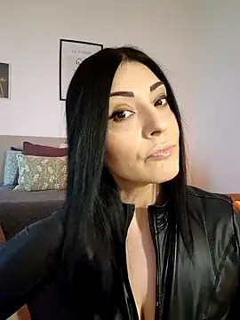 AryaSummersReal online show from 02-27-25, 08:17