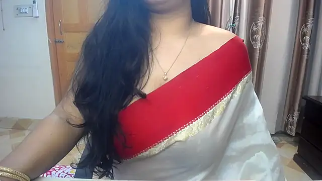 lady maeda  online show from 01-17-25, 08:55
