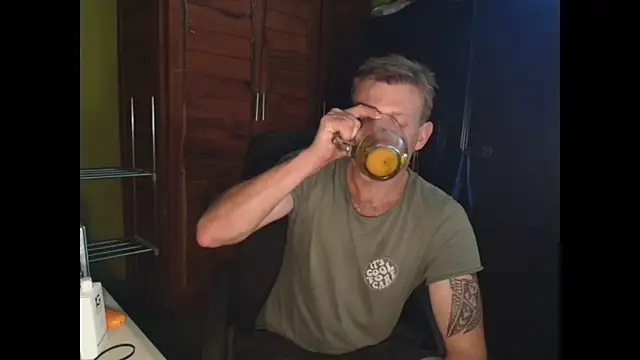 the-billy-blue online show from 12-16-25, 08:52