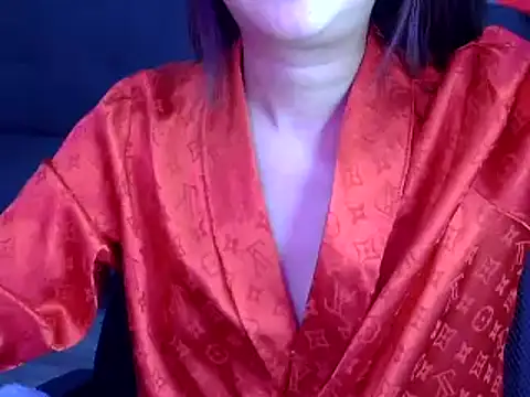 Bee 2k online show from 10-07-25, 04:31