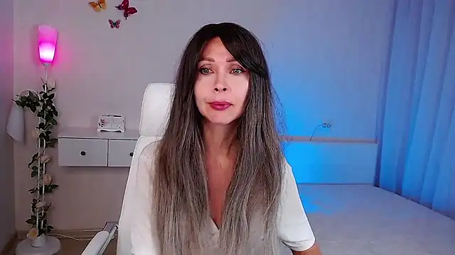 wendifoste online show from 10-09-25, 05:11