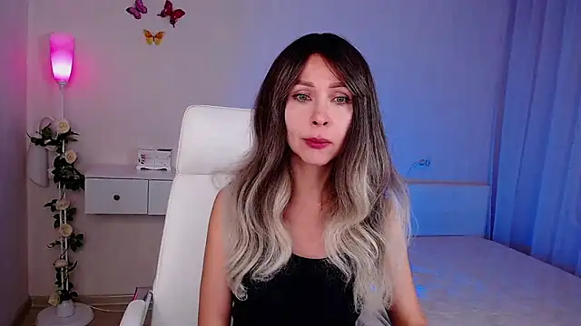 wendifoste online show from 11-06-25, 06:31