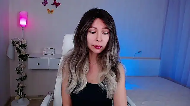 wendifoste online show from 11-28-25, 06:54