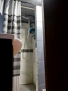 Snapshot of eatmeplease44 chatting on 12-14-24, 06:46 eatmeplease44 online show from 12-14-24, 06:46